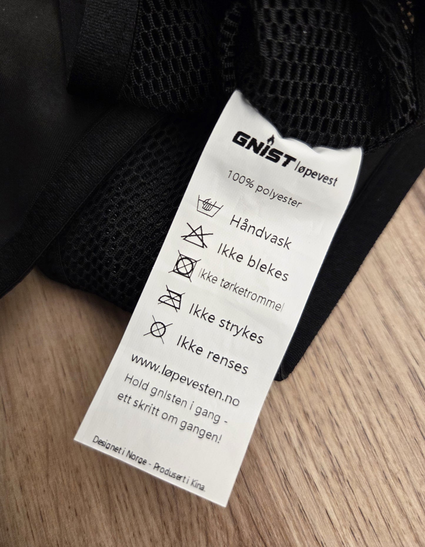 GNIST løpevest - pakketilbud med 2 vester